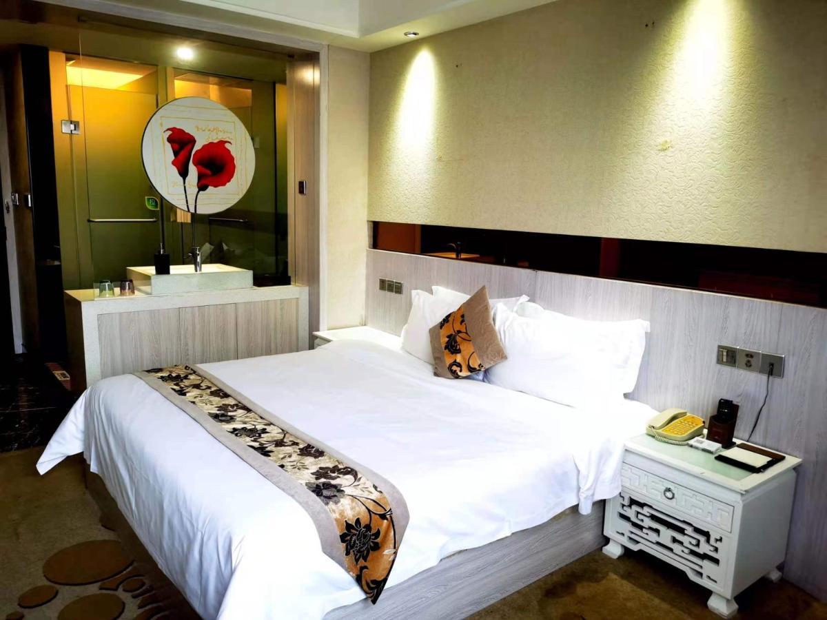 Paco Hotel Tianhe Coach Terminal Metro Satation Guangzhou-Free Shuttle Bus For Canton Fair Extérieur photo